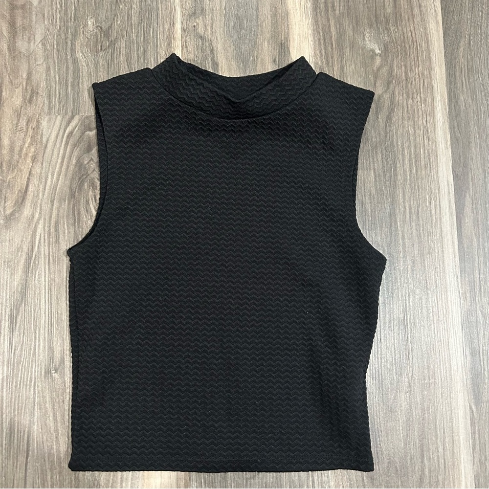Textured black cropped mock neck tank top